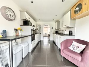 Photo 6- click for photo gallery